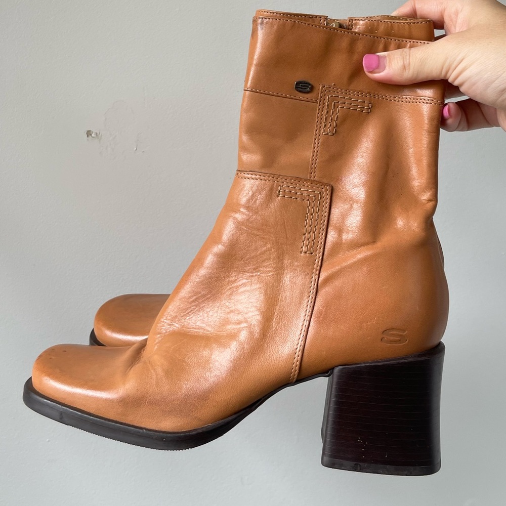 Y2K Skechers leather boots